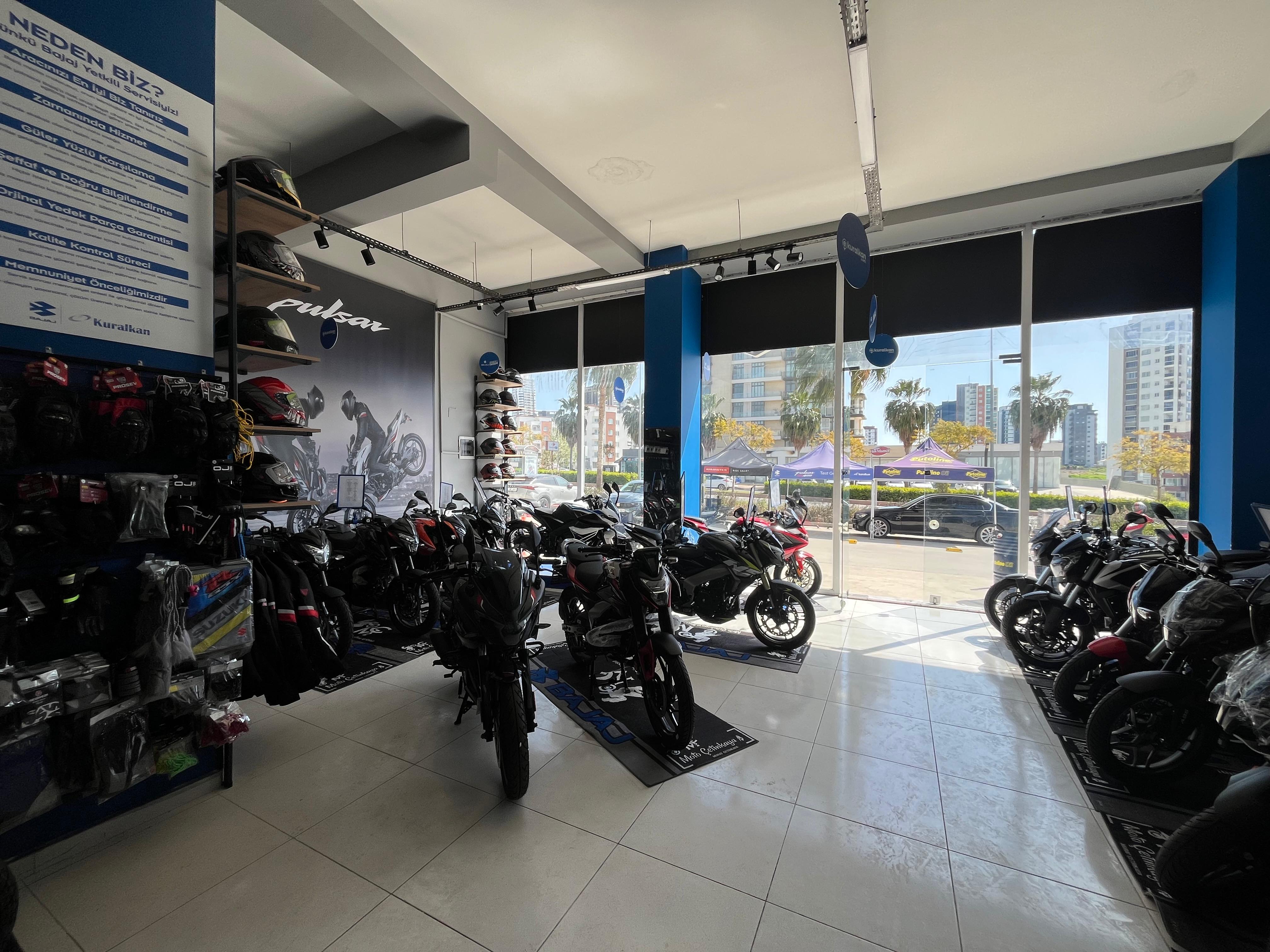 Showroom görünümü 1